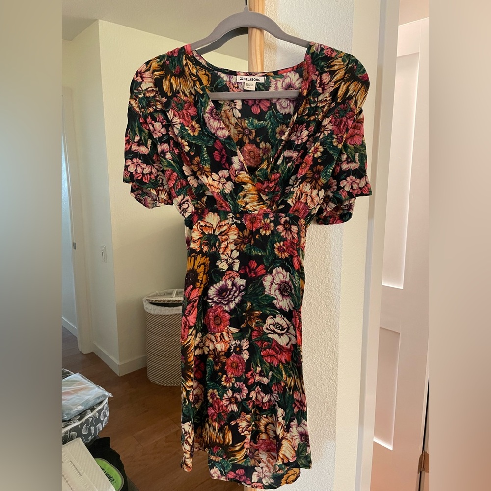 Billabong retro floral dress